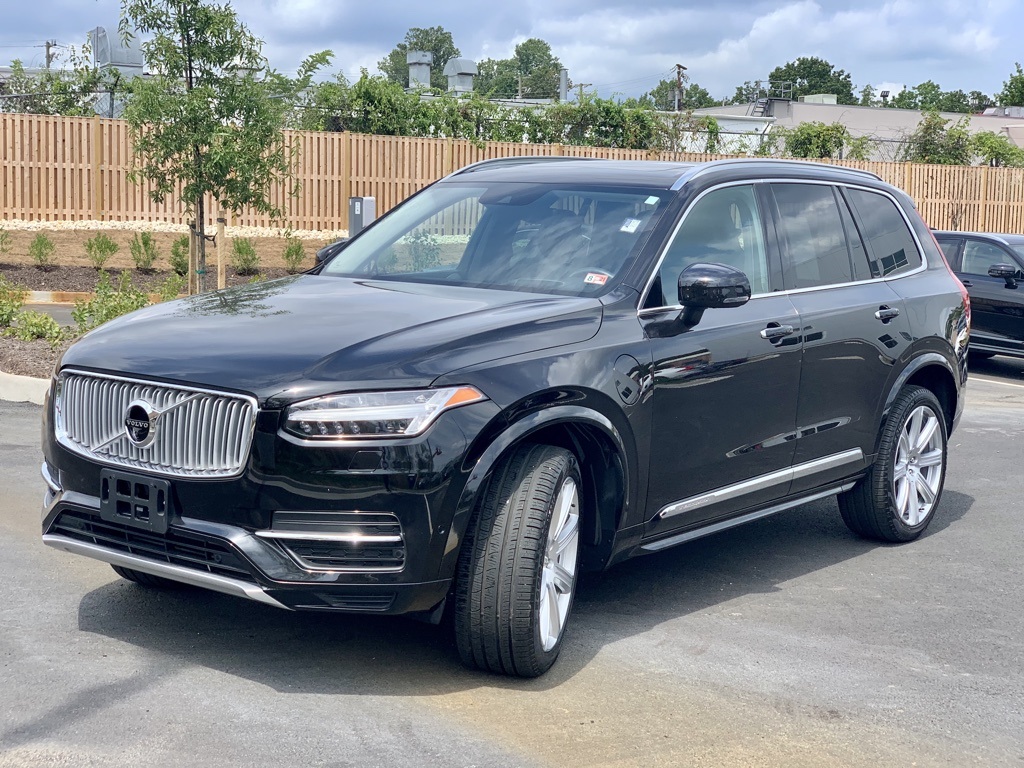 Pre-Owned 2018 Volvo XC90 Hybrid T8 Inscription With Navigation & AWD